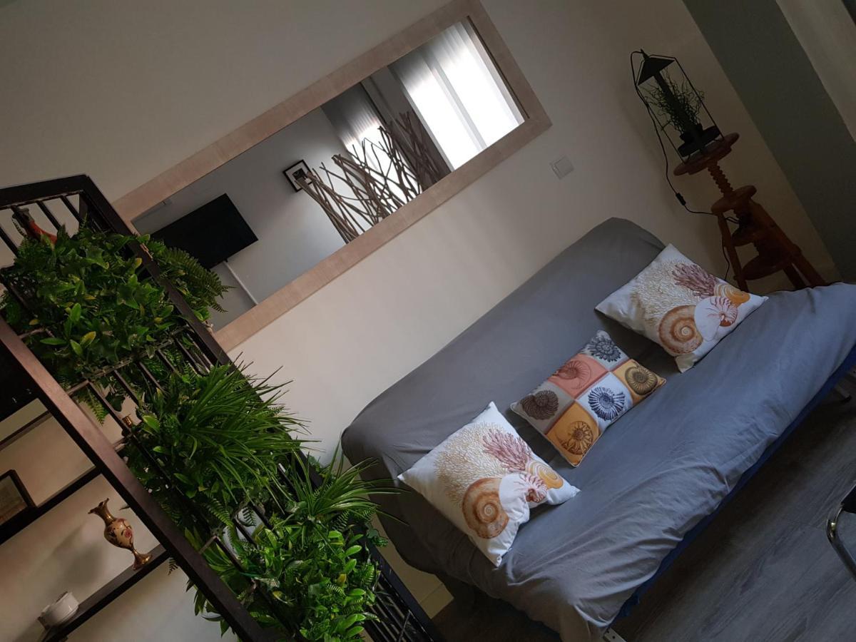 Lolita'S House Alhambra Apartment Seville Ngoại thất bức ảnh